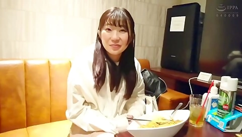 Amateur Asian Gives Amazing Bl