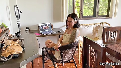 Busty Nymphomaniac Paid Off The Courier With All Her Holes