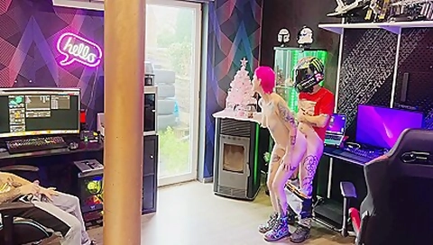 Delivery Guy Cums In My Pussy While My Husband Watches