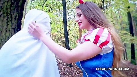 Halloween Dap! Once Upon A Time Cathy Heaven & Simony Diamond Get To Tarras Cock Pack And Enjoy What Belongs To Daps Tw013
